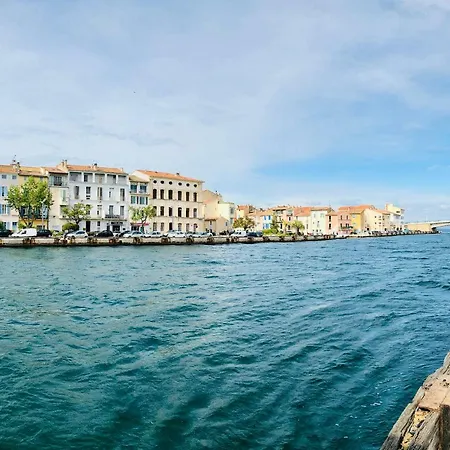 Le Petit Martegal Appartement Spacieux En Centre Ville Et Proche De La Plage Martigues Exterior photo
