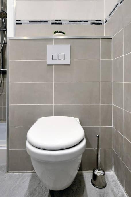 Le Petit Martegal Spacieux En Centre Et Proche De La Martigues